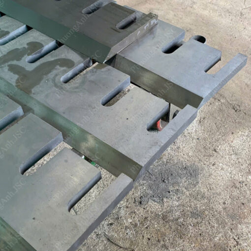 Lưỡi dao bóc gỗ (loại 9 lỗ)