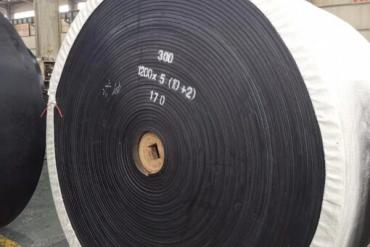 Băng tải cao su B650-B1200